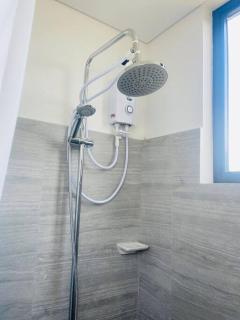 Beautiful 2 Story 3 Bedroom House - Balibaguhan - 2