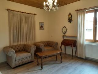 Vintage Art Rooms - Tbilisi - 6