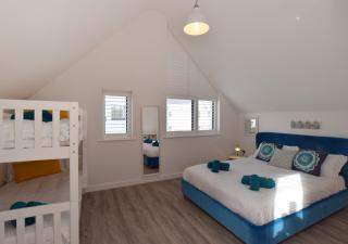 Beach House - Northam - 4