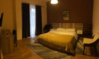 Hotel Roberto - Korçë - 0