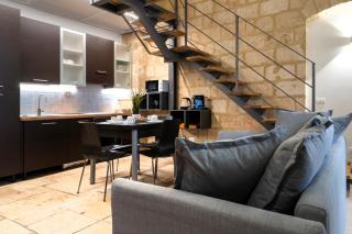 Stazione & Politecnico Stylish Apt with Netflix - Bari - 0