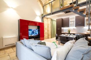 Stazione & Politecnico Stylish Apt with Netflix - Bari - 1