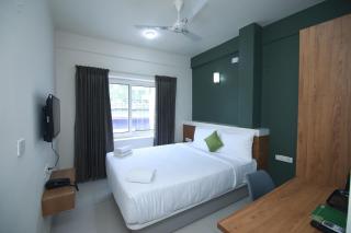 Hotel Royal Blooms - Bangalore - 6