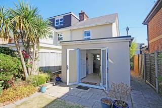 BOURNECOAST - Lovely Two Bedroom VICTORIAN HOLIDAY HOME - GARDEN - WIFI - HB8500 - Bournemouth - 4