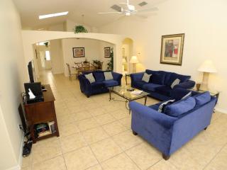 Spacious, Open Layout And Pool Relaxation! - Orlando - 5