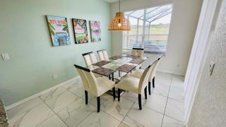 Convenient To Restaurants, Pool, Golf Views - Davenport - 6