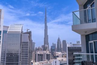 Spectacular Burj Khalifa view service apartment - Dubai - 8