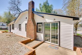 Nautical Akron Cottage with Sunroom and Lake Views! - Uniontown - 8