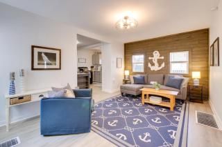 Walk to Lake Nautical Akron Cottage with Deck! - 5