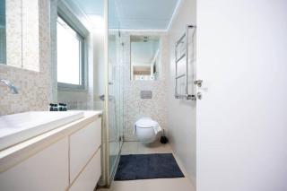 Ben Gurion 2 Bedroom With Free Parking By Vacay - Tel Aviv - 7