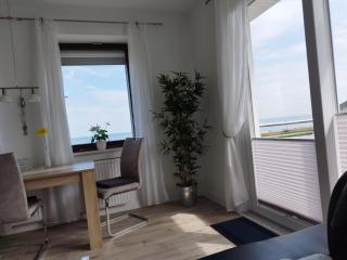 Ferienwohnung mit Meerblick, 2 Schlafzimmer, Süd- Balkon, Parkplatz - Dahme - 2