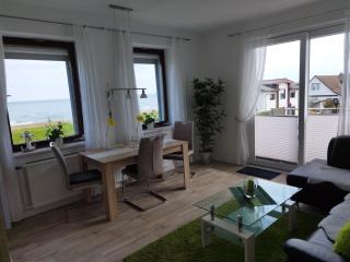 Ferienwohnung mit Meerblick, 2 Schlafzimmer, Süd- Balkon, Parkplatz - Dahme - 9