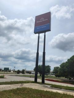 HomeTown Inn and Suites - Mesquite - 0