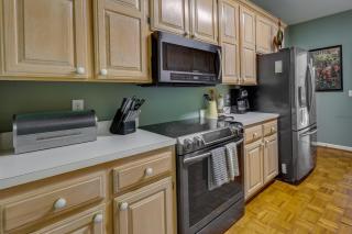 North Bentonville Vacation Rental Near Bike Trails - 1