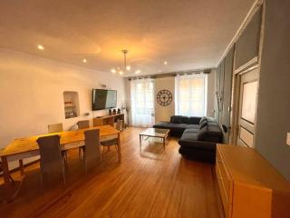 Spacious apartment in the heart of the center - 0
