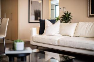 Executive 2BR Suite on Mounts Bay Road - 3