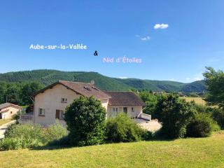 Maison charmante avec vue sur la montagne à Saint-Géry + Piscine - Saint-Géry - 9