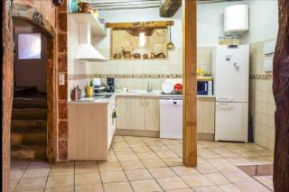 Spacious House in Llano de Bureba with Fireplace & Mountain View - 7