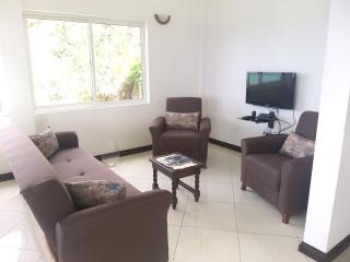 Elegant Villa with Sea View in Victoria - Victoria - 5