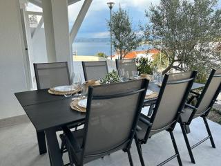 Apartment ”Elegant” island Šolta - Nečujam - 1