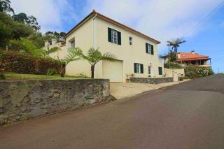 Elegant Apartment in Levada Grande + Terrace + 120 m² - 1