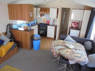 Coastfields Vacation II 8 Berth, With Blow heaters Free Wifi - Lincolnshire - 2