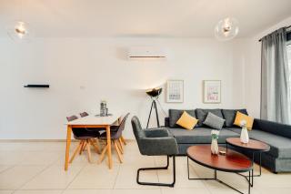 SunnyVillas: 2BR Mythical Apt*Swimming Pool*AK04 - 4