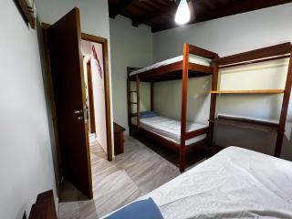 Casa a 3 min andando da Praia de Paúba com WIFI top - São Sebastião - 4