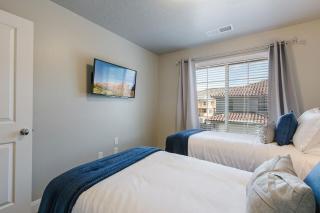 Escondido 1101 Kennedys Hugs Home sleeps 10 guest 3 bedrooms - Washington - 2