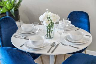 Chic Apt with Jacuzzi, Pool Nr Casino & Shopping - 3