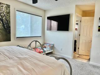 DT Reno - 4BR Home with Patio, BBQ Grill, Games Room - 1