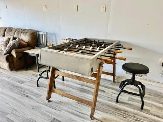 Reno 4BR Family Home · Outdoor Spring Getaway - 2