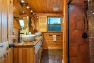 Fully Stocked Cabin Retreat w/ Game Room & Pond! - Marion - 2
