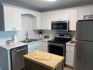 Gulf Shores Plantation 4307 by ALBVR - New Upgraded Condo and Building - Great Amenities - Gulf Highlands - 4