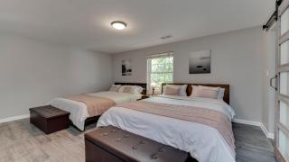 Stylish 3BR 3BA Colonial House by CozySuites - 2