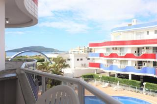 Vista al mar y piscina - HB30F - 0
