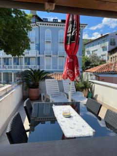 CAPTAIN'S HOUSE Lovran - 4 stars - no neighbors - Lovran - 4