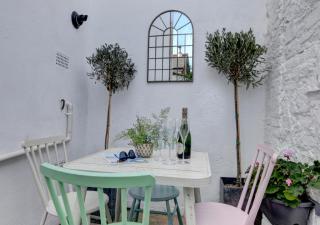 Whimbrel Cottage - Appledore - 4