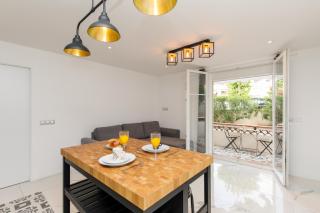 Cyclades YourHostHelper - Cannes - 9