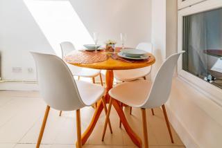 Stylish 3-bed Terraced House with Wi-Fi - 3