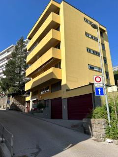 Central & Renovated Apartment - Near Train Station & City Center - Lugano - 9