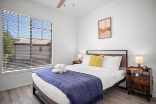 CozySuites Modern Urban in Historic Glendale - Glendale - 1