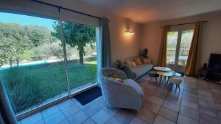Villa spacieuse avec piscine entre le Pont du Gard, le Pont d'Avignon et le Pont d'Arc - Sabran - 2