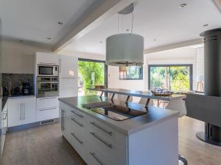 Villa familiale 10 pers. à Biscarrosse avec piscine chauffée, près du lac et des pistes cyclables - FR-1-319-488 - Biscarrosse - 1