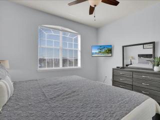 Stunning Newly Renovated Condo, Near Disney - Davenport - 2