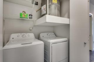 Astonishing CozySuites on I-35 with pool&parking #07 - Pflugerville - 3