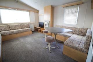 6 Berth Caravan With Wifi At Steeple Bay Holiday Park In Essex Ref 36092F - 7