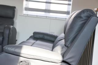 Stunning Two-Bedroom Apartment at A3REE, Free Parking, near Cribbs Causeway Mall - 5