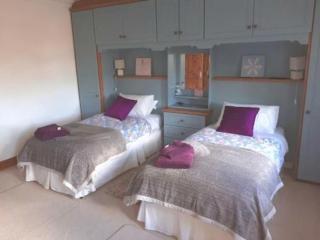 Rocklands Guesthouse Castlebar - 2