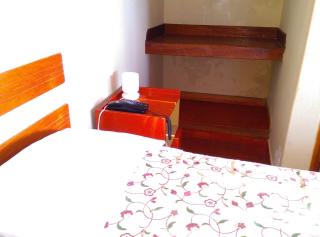 Hostal La Rivera - 4